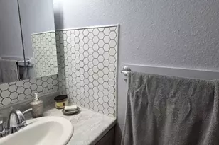 210 S 12th St, Lamar, CO 81052 - Photo 6