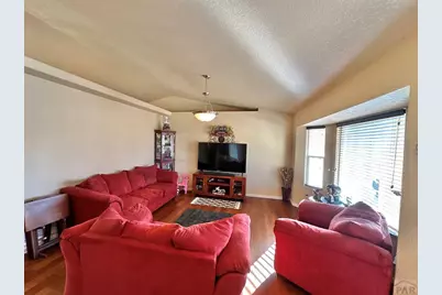 3131 Bighorn Ct, Pueblo, CO 81005 - Photo 2