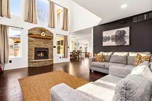 3 Thames Ct, Pueblo, CO 81005 - Photo 2