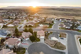 3 Thames Ct, Pueblo, CO 81005 - Photo 38