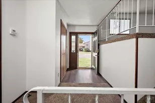 208 Starlite Dr, Pueblo, CO 81005 - Photo 4