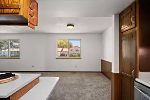 208 Starlite Dr, Pueblo, CO 81005 - Photo 12