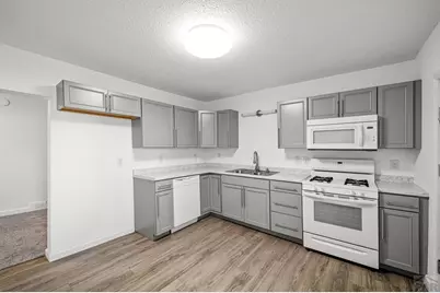 615 E 1st St, Pueblo, CO 81001 - Photo 10