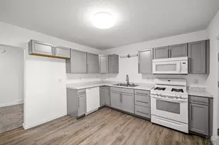 615 E 1st St, Pueblo, CO 81001 - Photo 10