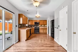 5043 Thrush Dr, Pueblo, CO 81008 - Photo 6