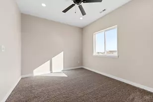 576 E Earl Dr, Pueblo West, CO 81007 - Photo 22