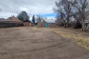 209 E 9th St, Walsenburg, CO 81089 - Photo 24