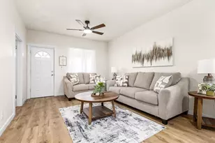 1315 E 10th St, Pueblo, CO 81001 - Photo 4