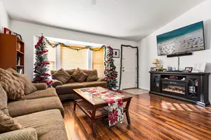 734 S Legend Ln, Pueblo West, CO 81007 - Photo 4