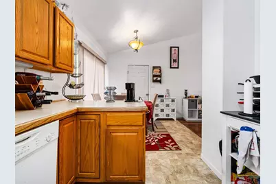 734 S Legend Lane, Pueblo West, CO 81007 - Photo 8