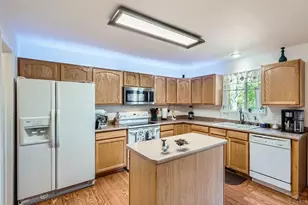 3603 Bobcat Ln, Pueblo, CO 81005 - Photo 8