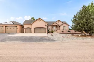 553 S Saunders Dr, Pueblo West, CO 81007 - Photo 42