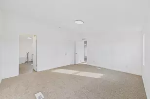 2031 W 11th St, Pueblo, CO 81003 - Photo 16