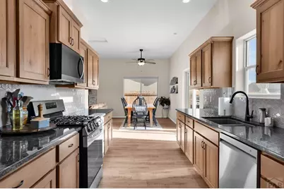 1712 Kingfisher Ln, Pueblo, CO 81008 - Photo 14