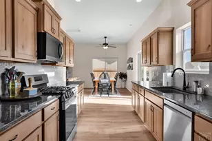 1712 Kingfisher Ln, Pueblo, CO 81008 - Photo 14