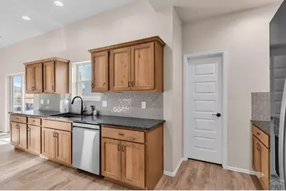 1712 Kingfisher Ln, Pueblo, CO 81008 - Photo 16