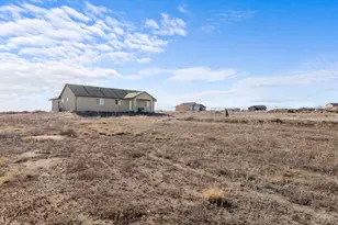 1905 E Tioga Ln, Pueblo West, CO 81007 - Photo 22