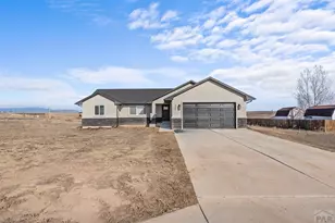 1905 E Tioga Ln, Pueblo West, CO 81007 - Photo 1