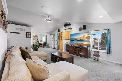 438 W Fairway Dr, Pueblo West, CO 81007 - Photo 4