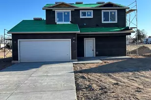 738 S Wolcott Dr, Pueblo West, CO 81007 - Photo 1