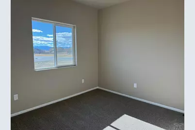 6104 Harper Ln, Pueblo, CO 81008 - Photo 12