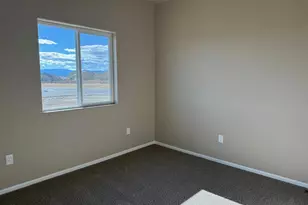 6104 Harper Ln, Pueblo, CO 81008 - Photo 12