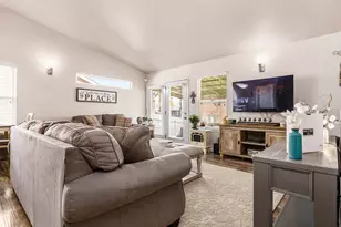 190 Kingsley Ave, Pueblo, CO 81005 - Photo 8