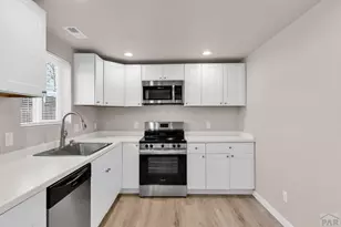 1501 E 11th St, Pueblo, CO 81001 - Photo 6