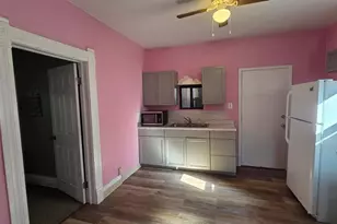 1318 Spruce St, Pueblo, CO 81004 - Photo 4