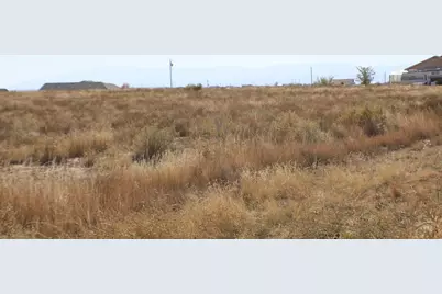 1324 E Purcell Blvd, Pueblo, CO 81007 - Photo 6