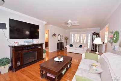 232 S Garo Ave, Colorado Springs, CO 80910 - Photo 4