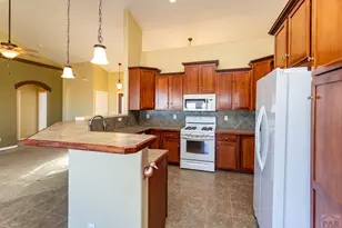 869 E Parkrose Dr, Pueblo West, CO 81007 - Photo 12