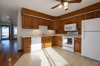 2101 Chatalet Lane #H, Pueblo, CO 81005 - Photo 16