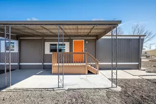 2415 Alia Ct, Pueblo, CO 81004 - Photo 2