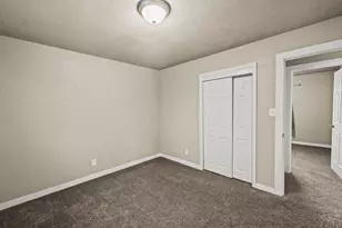1818 Seminole Ln, Pueblo, CO 81001 - Photo 16