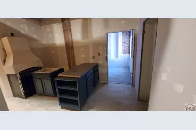 115 W Evans Ave, Pueblo, CO 81004 - Photo 8