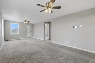 1833 E 13th St, Pueblo, CO 81001 - Photo 6