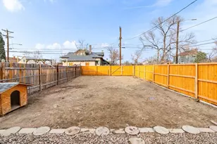 923 E 7th St, Pueblo, CO 81001 - Photo 18