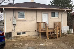 1122 E 4th Ave, Pueblo, CO 81001 - Photo 4