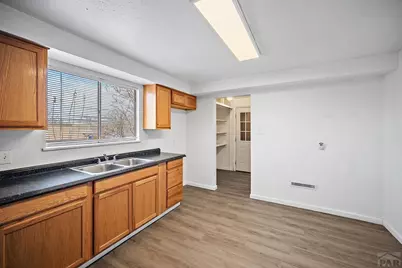 1819 Midlothian Rd, Pueblo, CO 81001 - Photo 10