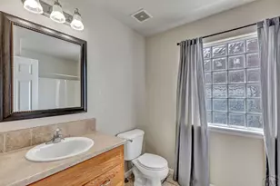 2319 Longhorn Dr, Pueblo, CO 81008 - Photo 20