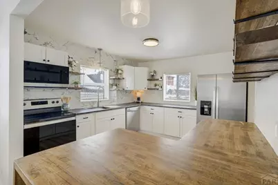 814 W 15th St, Pueblo, CO 81003 - Photo 16