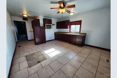 1019 E Abriendo Ave, Pueblo, CO 81004 - Photo 2