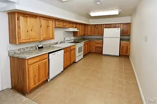 2204 W 22nd St, Pueblo, CO 81003 - Photo 4