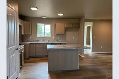 5208 Gannet Lane, Pueblo, CO 81008 - Photo 4