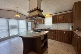 2221 S Prairie St, Pueblo, CO 81005 - Photo 6