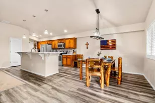 372 W Burke Dr, Pueblo West, CO 81007 - Photo 14