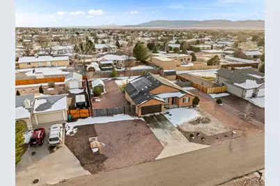 372 W Burke Dr, Pueblo West, CO 81007 - Photo 38