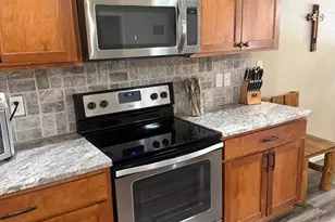 372 W Burke Dr, Pueblo West, CO 81007 - Photo 10