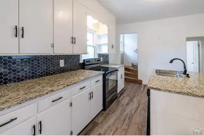 624 W 12th St, Pueblo, CO 81003 - Photo 6